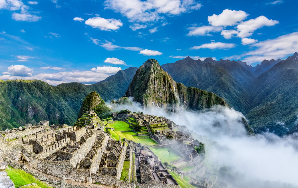 Explore Machu Picchu Travel Guide to the Legendary Inca City Above the Clouds